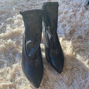 Coclico Stretch Bootie (NWT)